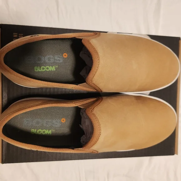 BOGS Kicker Slip On Leather Casual Shoes - Picture 3 of 7